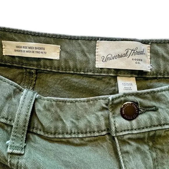 Universal Thread jean shorts women's size 12/31R green pin tuck short - Picture 6 of 12